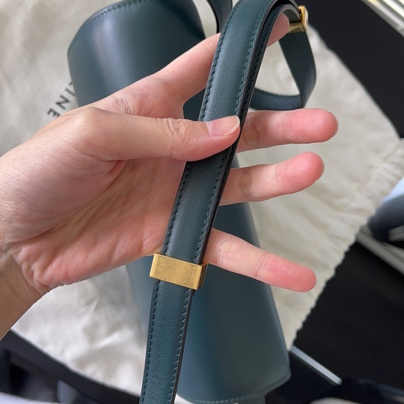 Celine classic box medium size. 100% authentic. - Picture 2 of 6